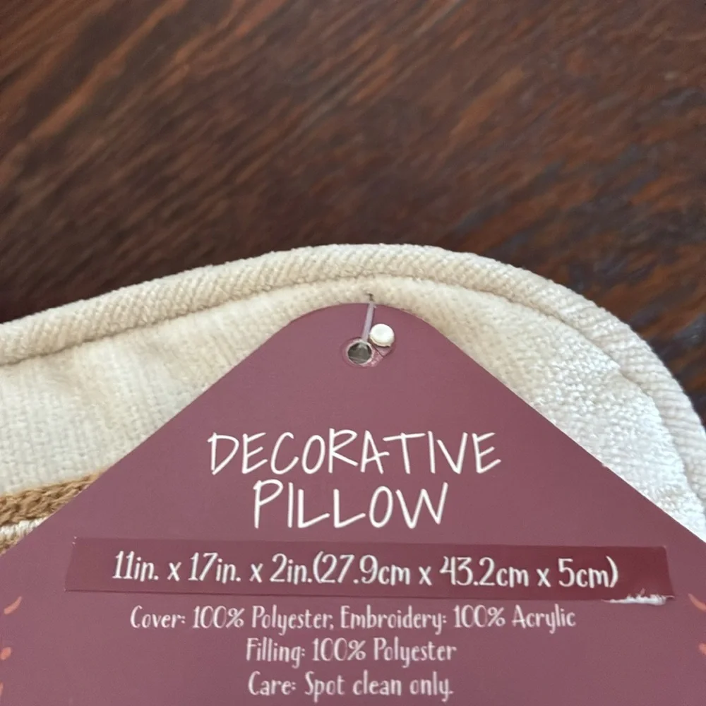 NWT 11x17- Super Soft- Embroidered-Tan Farm Truck w/ Pumpkin Decorative Pillow